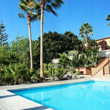 Casa Zahora Sanjuan Batista Apartment *